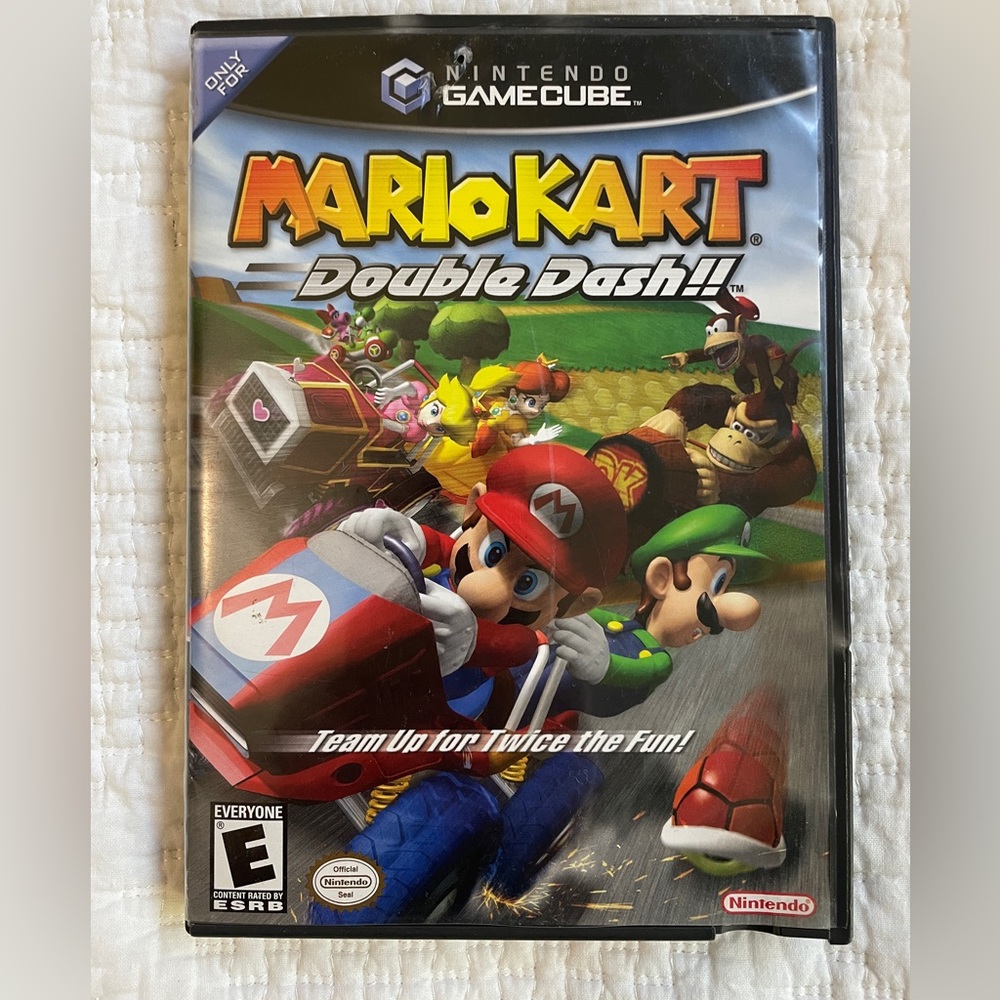 Nintendo GameCube- Mario Kart: Double Dash